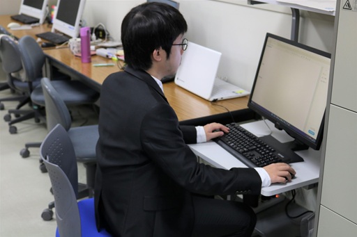 彭さんの研究室の様子