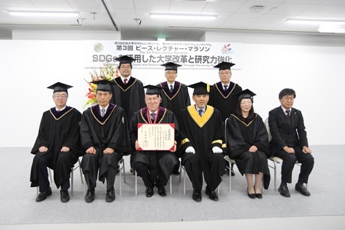 Commemorative photo after the Honorary Doctorate Awarding Ceremony