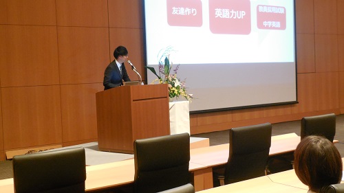 大学院生による講演