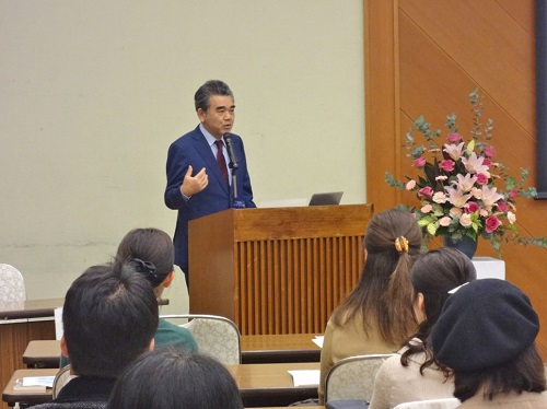 越智学長による講演