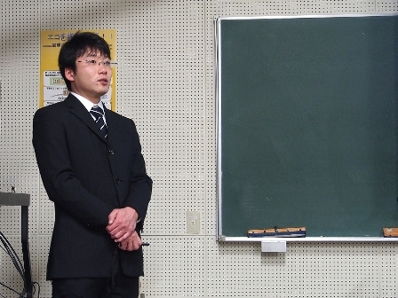 写真：博士論文の公聴会にて1