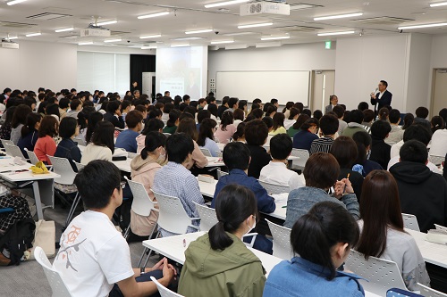 会場の様子