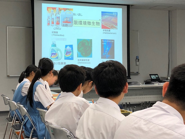 「酵素」を用いた製品について、加藤純一教授からお話を伺いました 「酵素」を用いた製品について、加藤純一教授からお話を伺いました