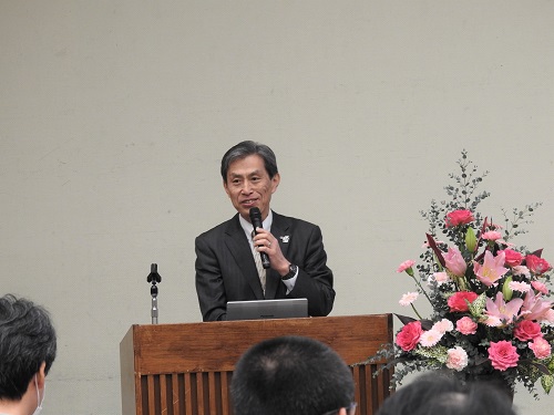 宮谷理事・副学長による開会の挨拶