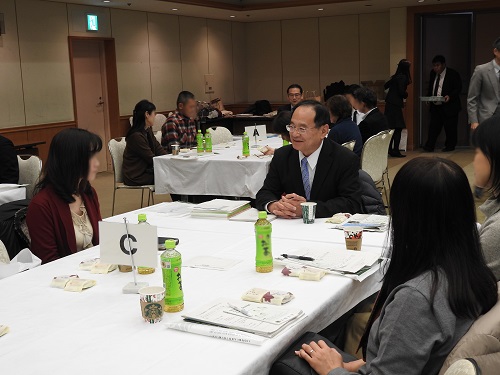 情報交換会の様子