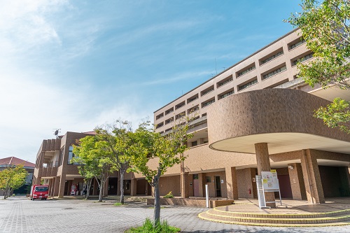 教育学院