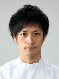 沖 佳史