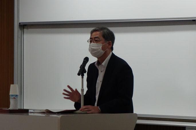 小川秀樹広島高等裁判所長官による講演が行われました 広島大学