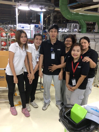 タイでは新製品の量産ラインを立ち上げました。 タイでは新製品の量産ラインを立ち上げました。
