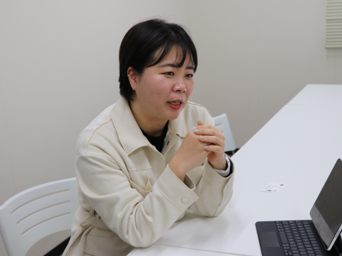 Dr. Ji Ha Lee’s research explores the development of recyclable gels that can replace plastics as well as nanogels that can help with targeted drug delivery