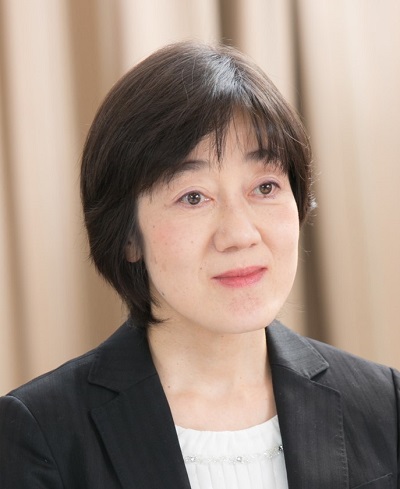 中野　由紀子