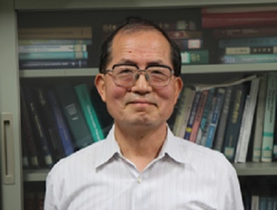 金子 新