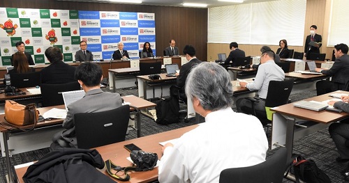 協定締結後の記者説明会 協定締結後の記者説明会