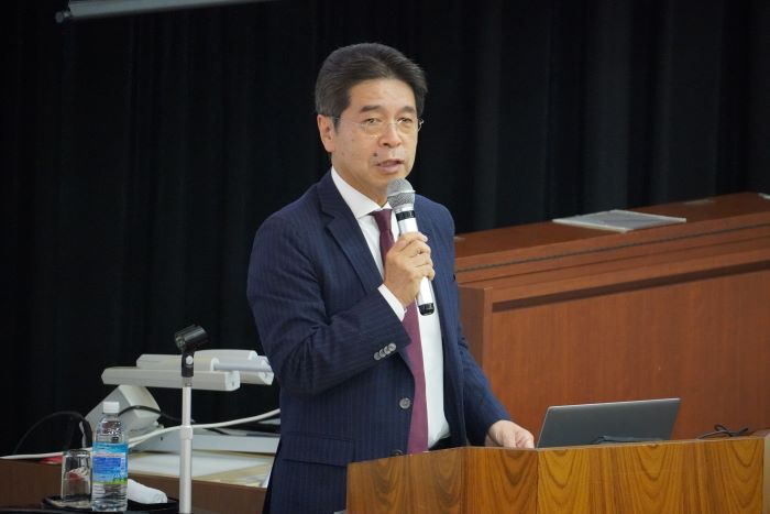 楠雄治氏
