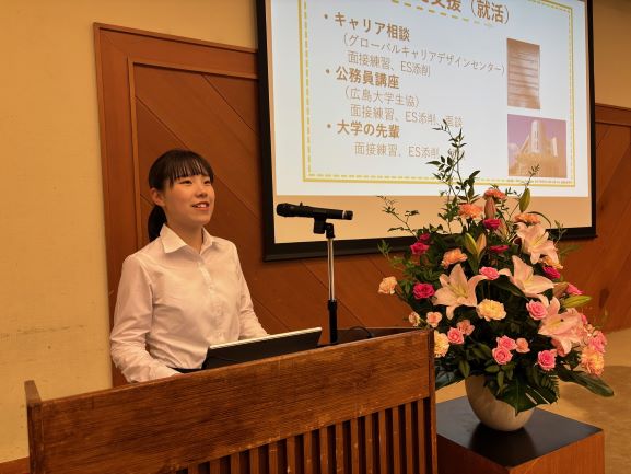 卒業生による講演