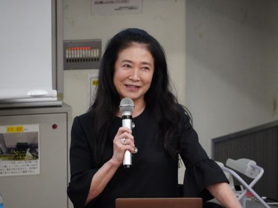 中丸三千繪氏