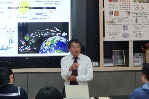 馬場先生による講演の様子