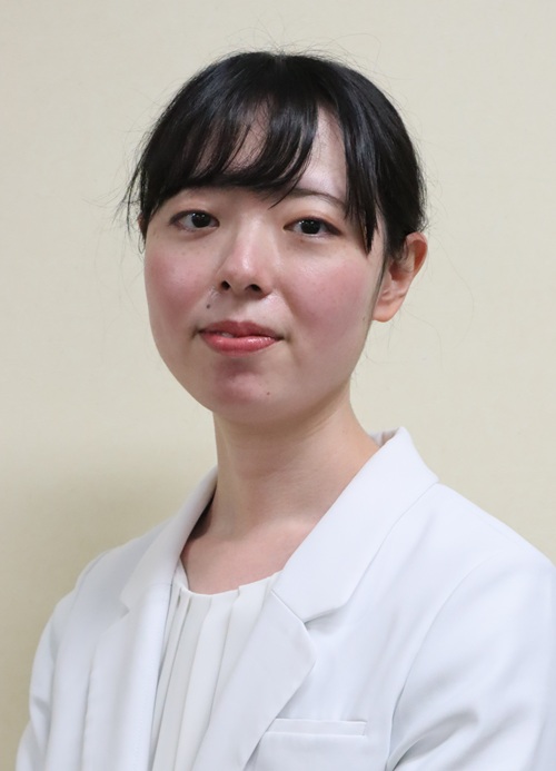 田中　真里