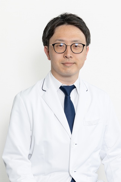 難波　洋介