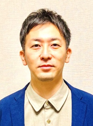 松井　健作