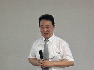 衞藤 吉則 教授