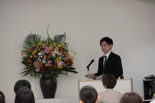 卒業生による講演