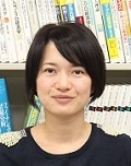 山根知子