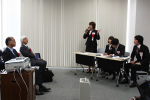 参加者から、反省点や失敗したことについての質問も出ました