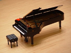 スタインウエイフルコンサートピアノ