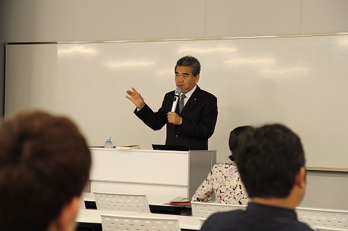 越智光夫学長が講演しました